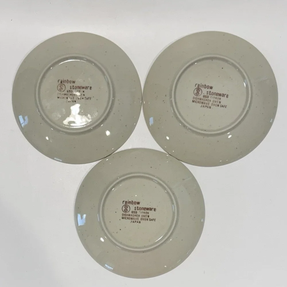 Vintage‎ Rainbow Stoneware Citron Yellow Rim Speckled Pattern 3pc Saucer Plates